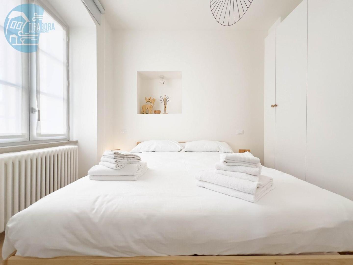 Ferienwohnung Corridoni 2B Tirabora Short Rent Triest Exterior foto